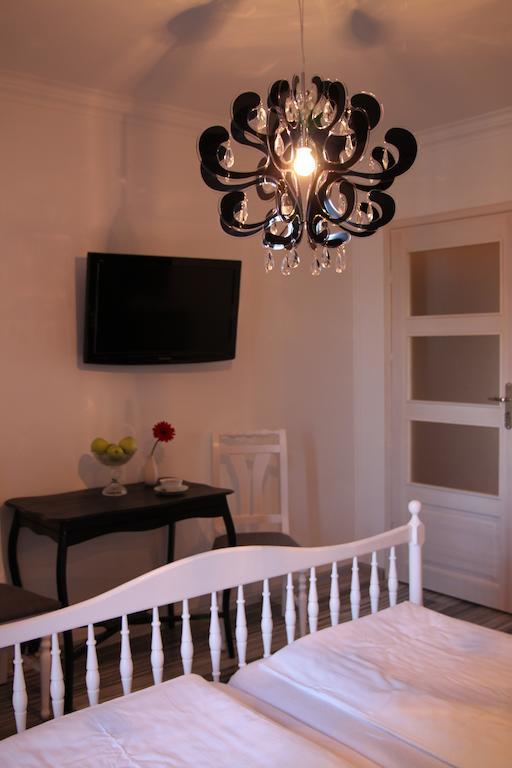 Libra Apartment Mikolajki  Room photo